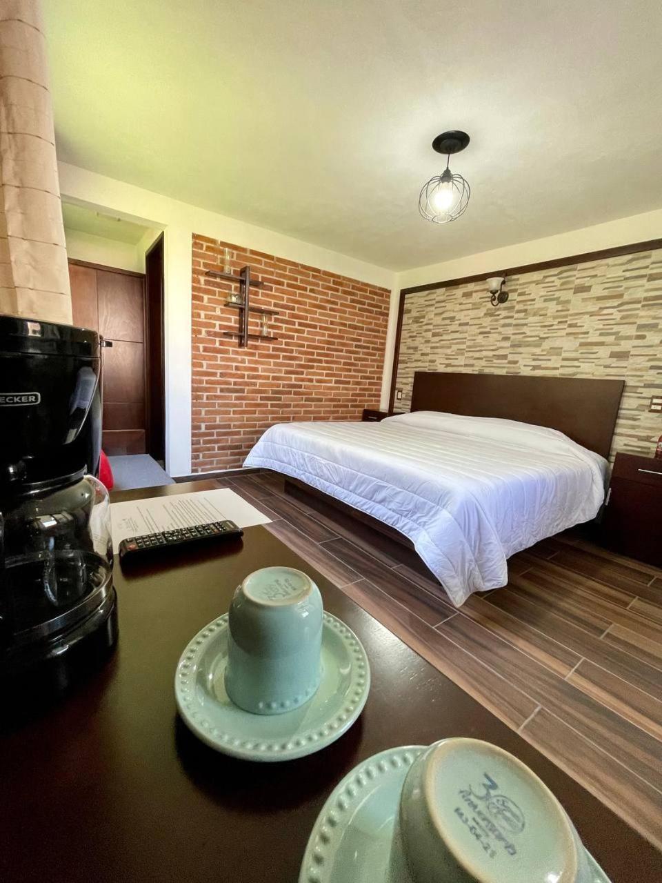 El Descanso Casa-Hotel Zacatlan. Ruang foto